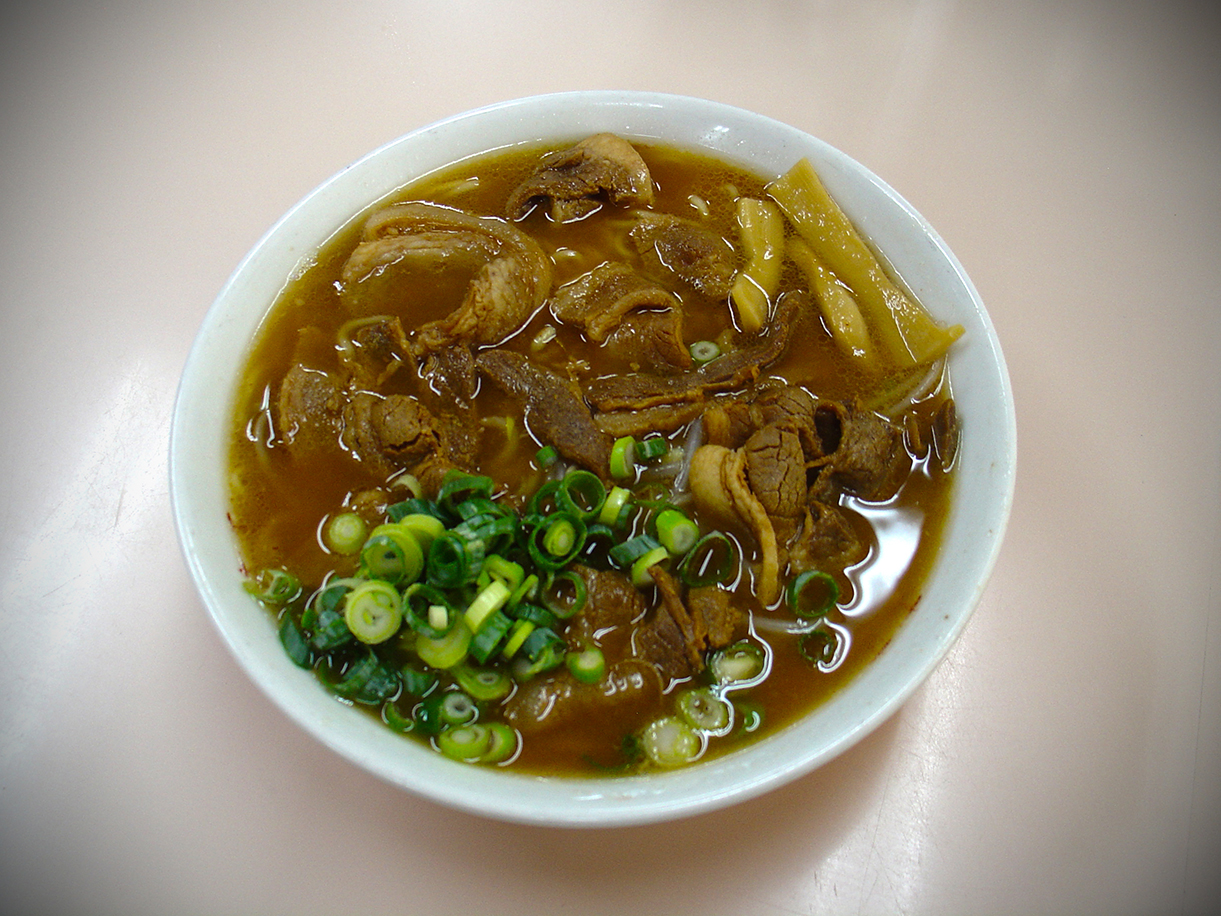 徳島ラメン - Tokushima Ramen - Famous local food.