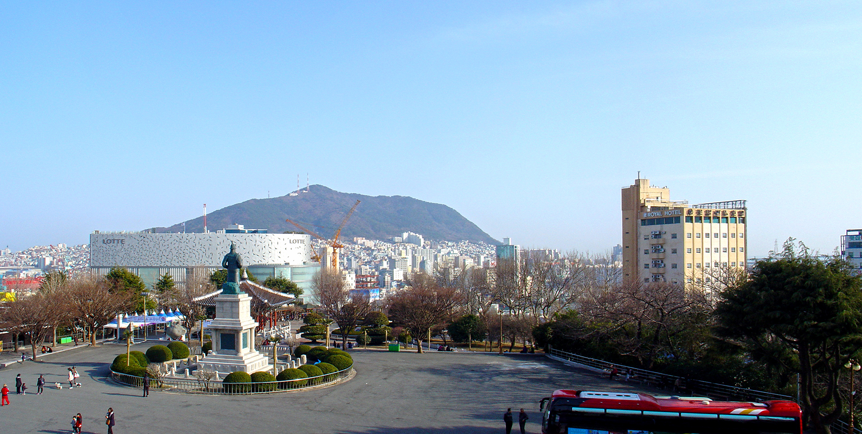 Busan (부산) - Yongdusan Park